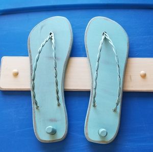 Flip Flop Two Hook Rack